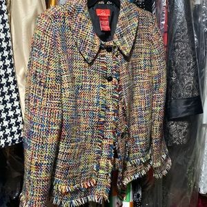 Tweed multi color  jacket Oscar De La Renta size 12 Gives you the Chanel vibes